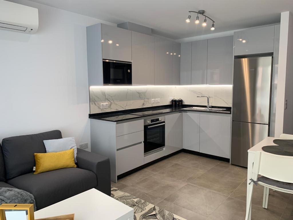 New Bright And Modern Studio At E1 Apartamento Gibraltar Exterior foto
